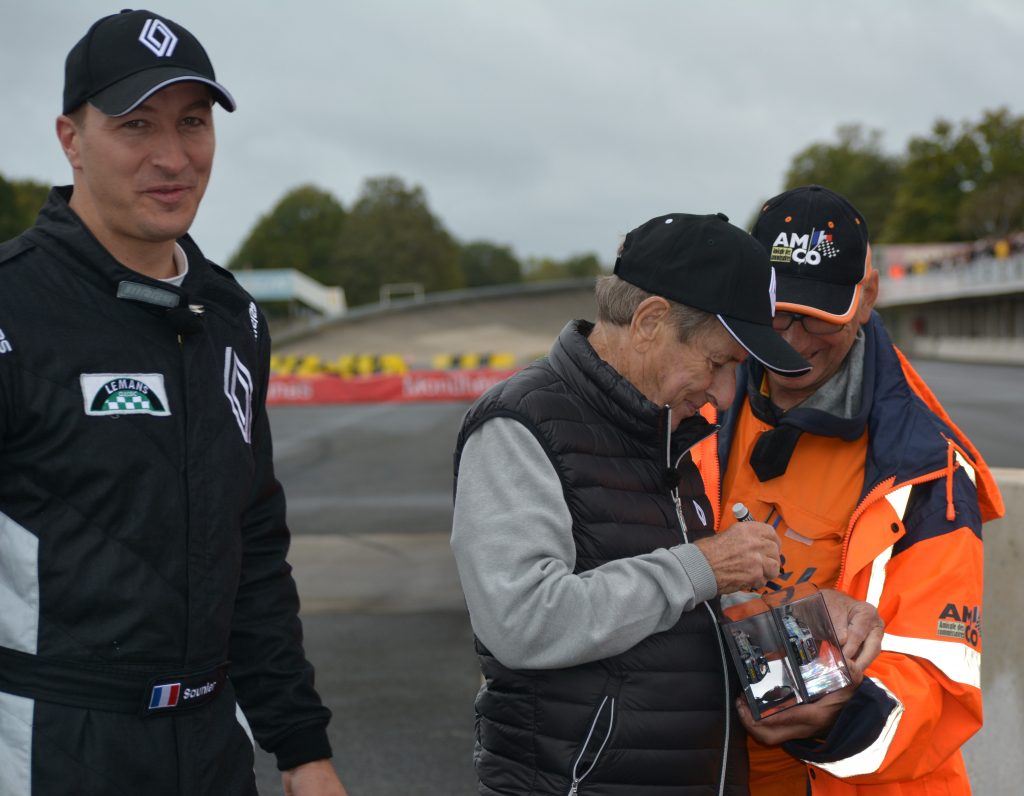 50 ans de la R5 Losange Passion International Jean Ragnotti Julien Saunier autodrome Linas-Montlhéry Delalumiereauxyeux