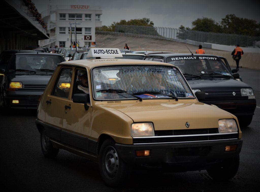 50 ans de la R5 Losange Passion International Jean Ragnotti Julien Saunier autodrome Linas-Montlhéry Delalumiereauxyeux