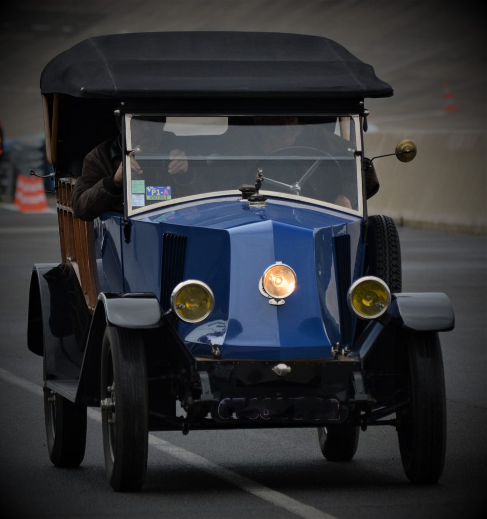 50 ans de la R5 Losange Passion International Jean Ragnotti Julien Saunier autodrome Linas-Montlhéry Delalumiereauxyeux