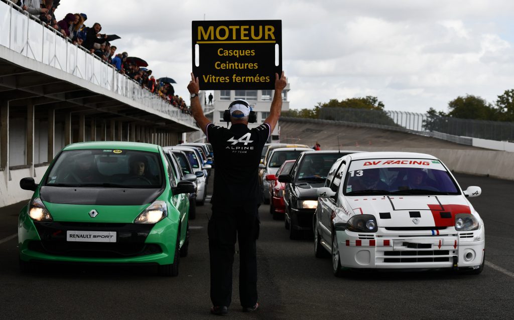 50 ans de la R5 Losange Passion International Jean Ragnotti Julien Saunier autodrome Linas-Montlhéry Delalumiereauxyeux