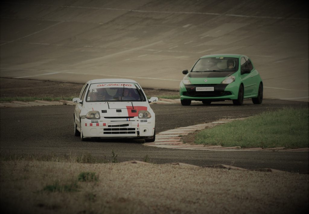 50 ans de la R5 Losange Passion International Jean Ragnotti Julien Saunier autodrome Linas-Montlhéry Delalumiereauxyeux