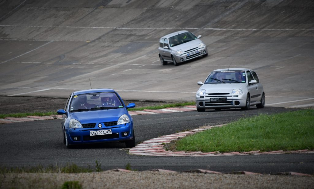 50 ans de la R5 Losange Passion International Jean Ragnotti Julien Saunier autodrome Linas-Montlhéry Delalumiereauxyeux