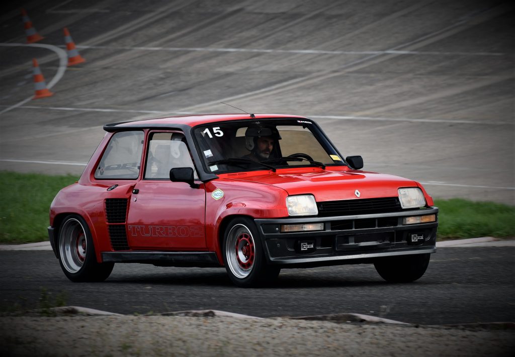 50 ans de la R5 Losange Passion International Jean Ragnotti Julien Saunier autodrome Linas-Montlhéry Delalumiereauxyeux