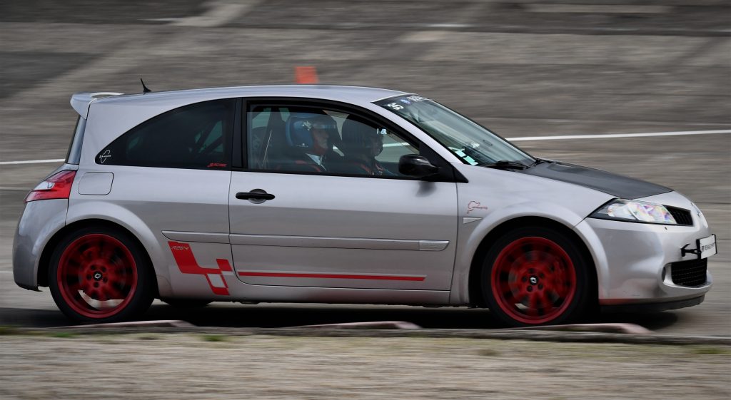 50 ans de la R5 Losange Passion International Jean Ragnotti Julien Saunier autodrome Linas-Montlhéry Delalumiereauxyeux