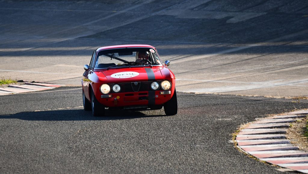 Italian Meeting 2022 circuit Linas-Montlhéry Delalumiereauxyeux photographe