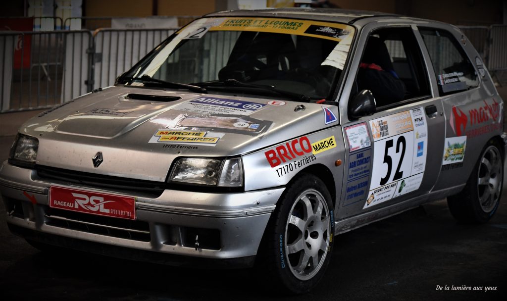 Rallye de la Vienne 2023 photographe De la lumière aux yeux RENAULT Clio WILLIAMS Jean-Philippe ROUSSEAU/Fanny GAUDIN