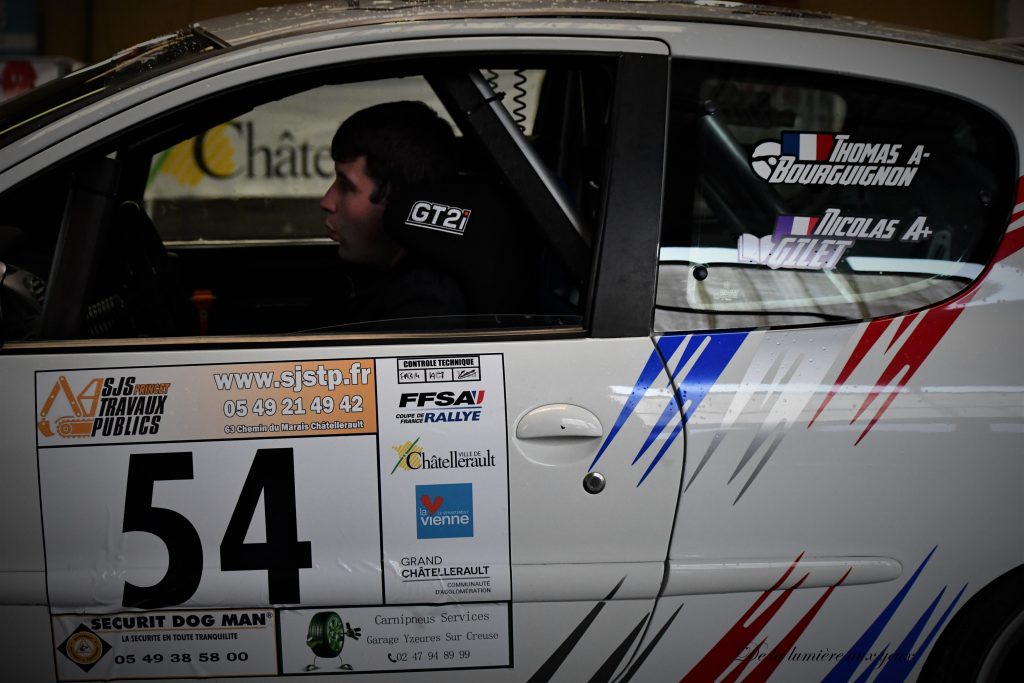 Rallye de la Vienne 2023 photographe De la lumière aux yeux PEUGEOT 206 RC Thomas BOURGUIGNON/Nicolas GILET