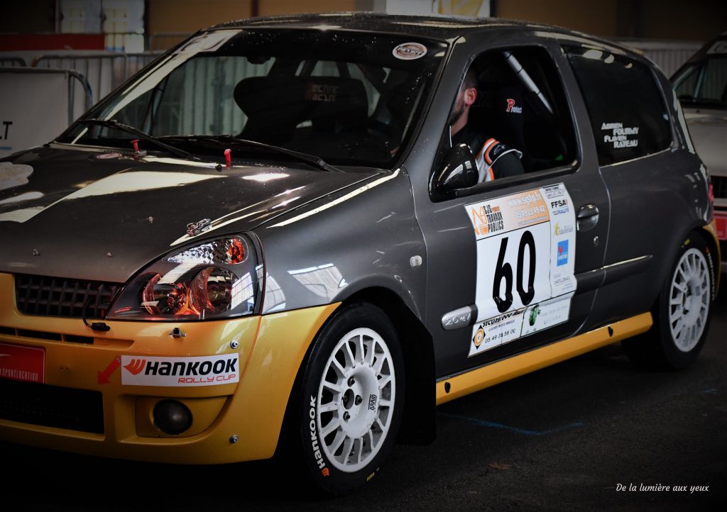 Rallye de la Vienne 2023 photographe De la lumière aux yeux RENAULT Clio RAGNOTTI N3 Adrien FOURMY/Flavien RATEAU