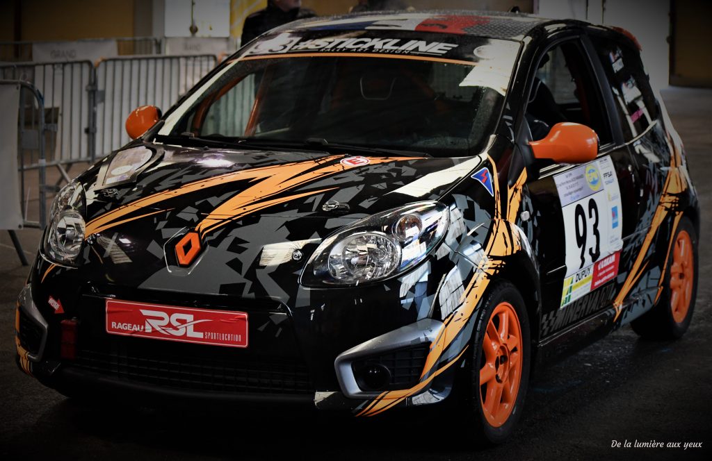 Rallye de la Vienne 2023 photographe De la lumière aux yeux RENAULT Twingo NE SERIE Corentin PINOT/Laurent PINOT