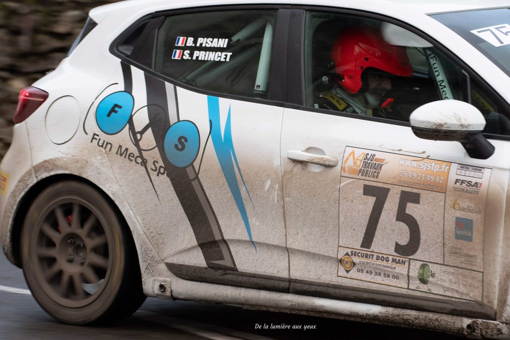 Rallye de la Vienne 2023 photographe De la lumière aux yeux RENAULT Clio RS LINE Sébastien PRINCET/Bruno PISANI