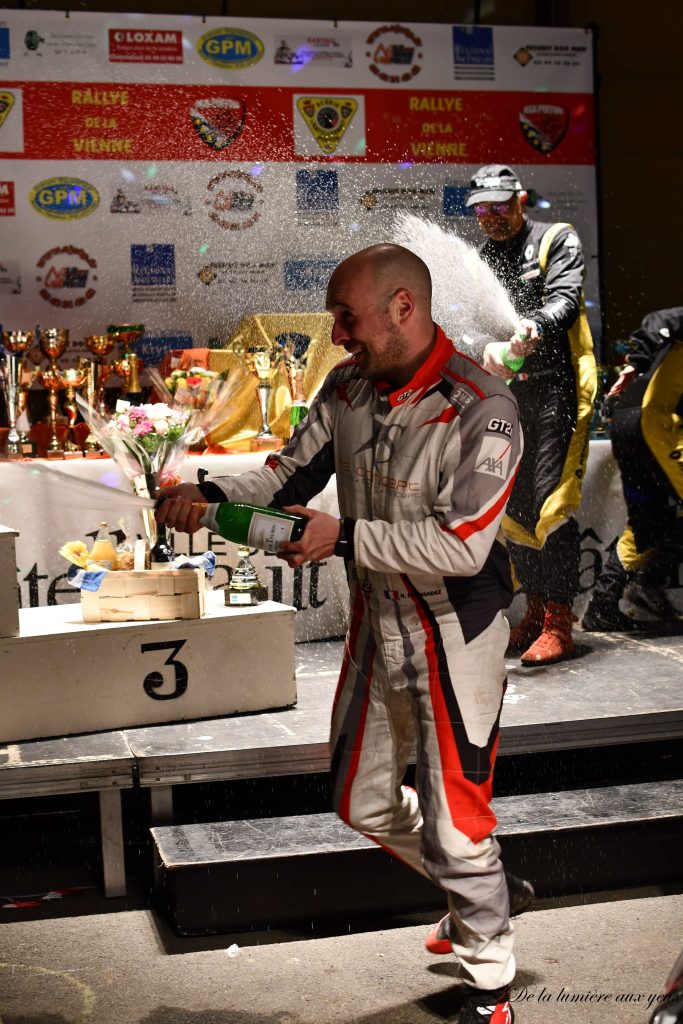 Rallye de la Vienne 2023 photographe De la lumière aux yeux Le podium!