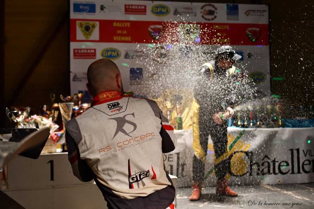 Rallye de la Vienne 2023 photographe De la lumière aux yeux Le podium!