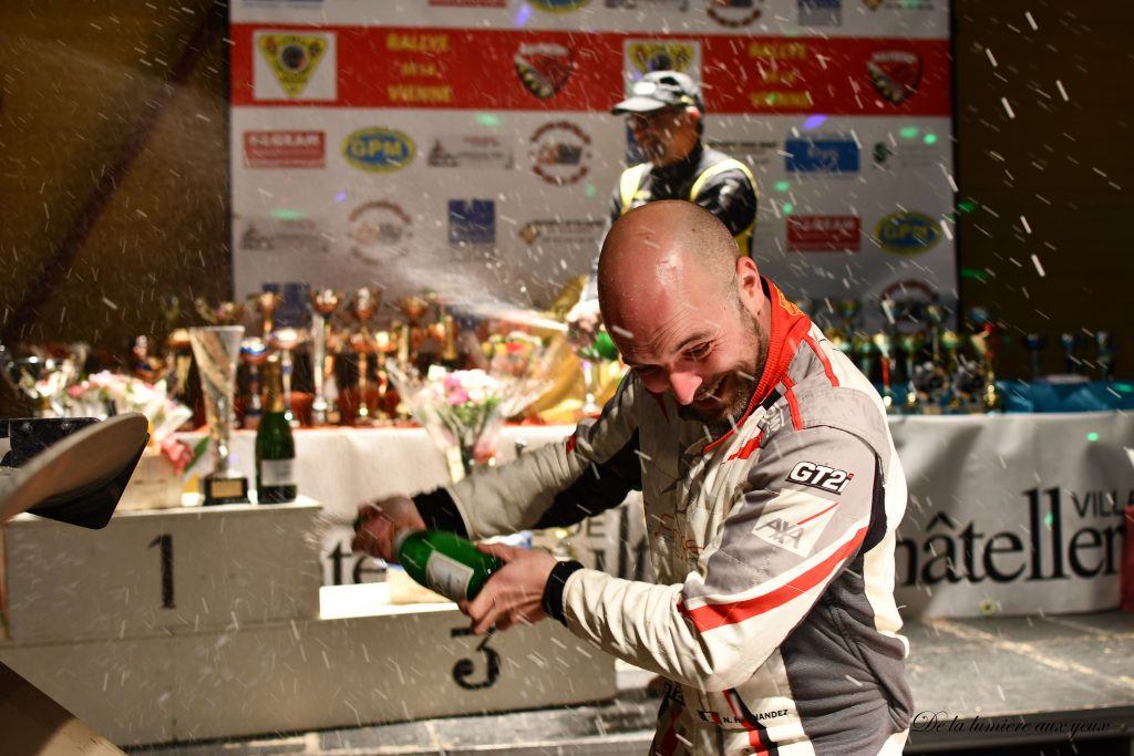 Rallye de la Vienne 2023 photographe De la lumière aux yeux Le podium!