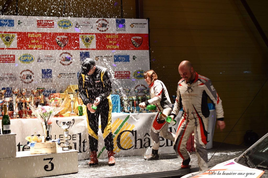 Rallye de la Vienne 2023 photographe De la lumière aux yeux Le podium!