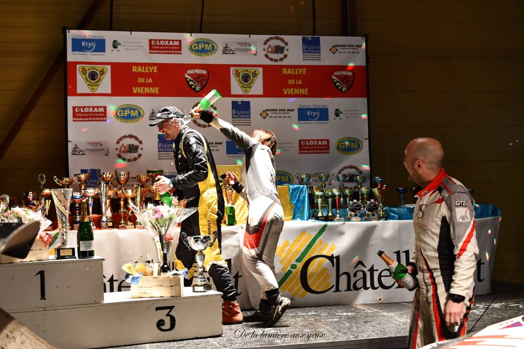 Rallye de la Vienne 2023 photographe De la lumière aux yeux Le podium!