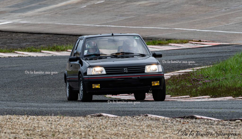 Youngtimers Festival 15 et 16 avril 2023 autodrome de Linas-Montlhéry photographe De la lumière aux yeux