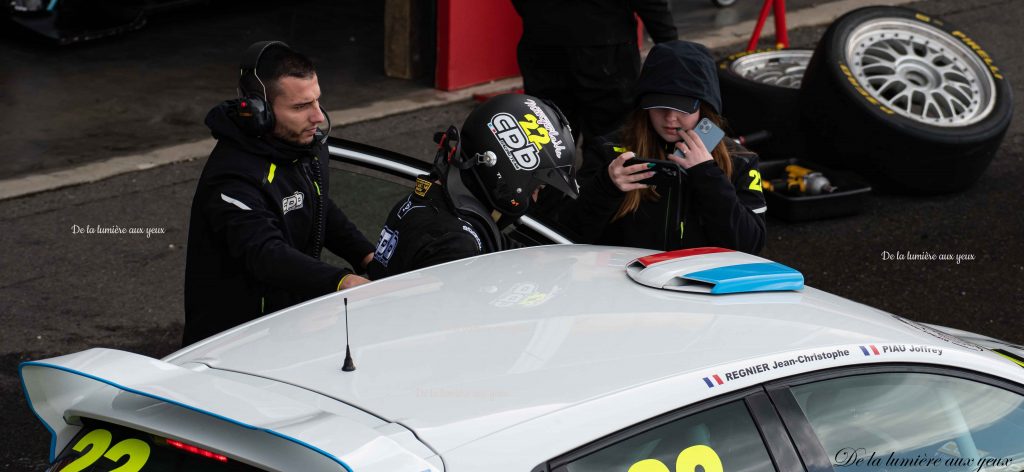 Trophée Tourisme Endurance 2 avril 2023 circuit Val de Vienne Le Vigeant photographe De la lumière aux yeux