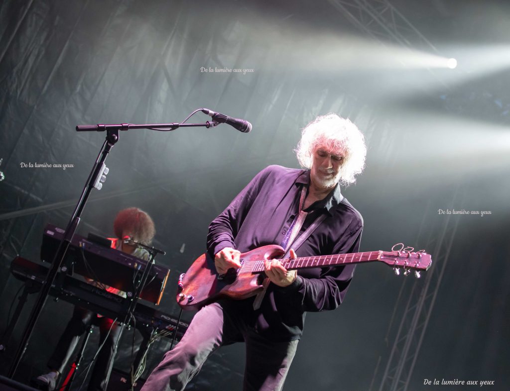 Concert Rozedale et Louis BERTIGNAC mercredi 21 juin 2023 à Pussay photographe De la lumière aux yeux