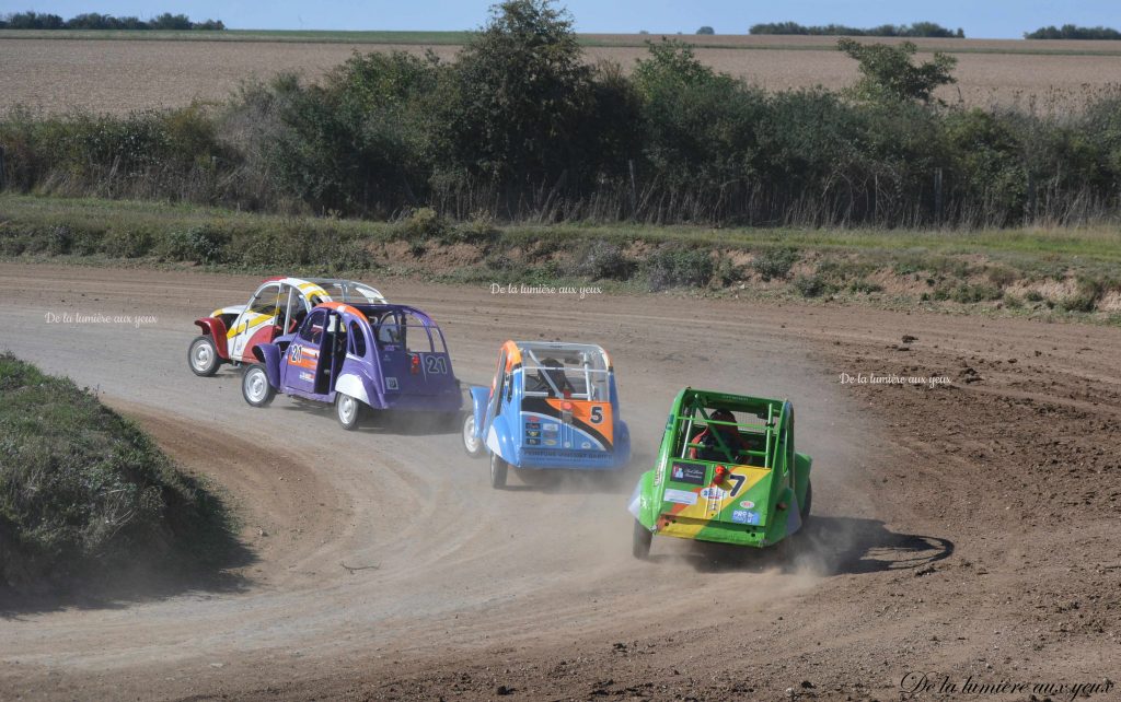 Fol'Car et 2 cv cross circuit Orléans Sougy 2 et 3 septembre 2023 photographe De la lumière aux yeux