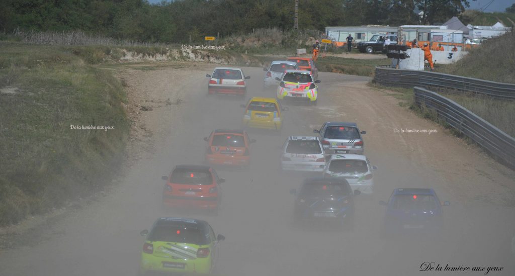 Fol'Car et 2 cv cross circuit Orléans Sougy 2 et 3 septembre 2023 photographe De la lumière aux yeux