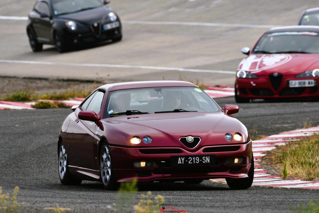 Autodrome Italian Meeting 2026 à l'autodrome de Linas-Montlhéry photographe De la lumière aux yeux